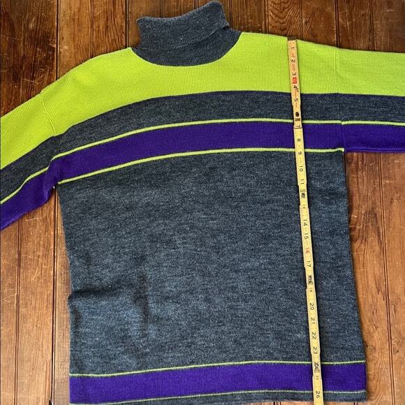 Men's vintage 90s lime, green, gray, purples stripe turtleneck ski Sweater - Picture 2 of 7